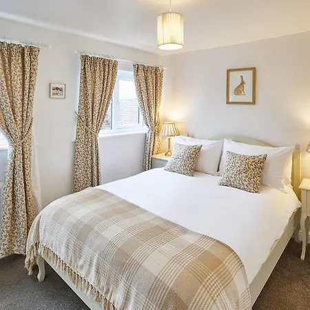 Holiday home Host & - Willow *